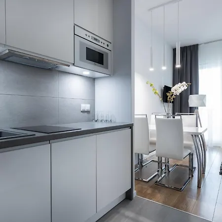 Aparthotel Vola Warsaw